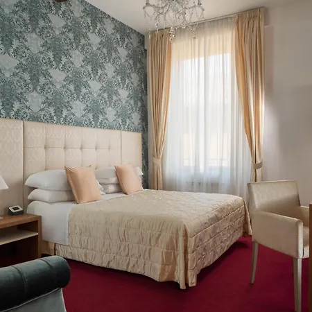 Hotel Rossini 1936 - Small & Charming 4*