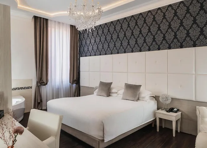 Hotel Rossini 1936 - Small & Charming
